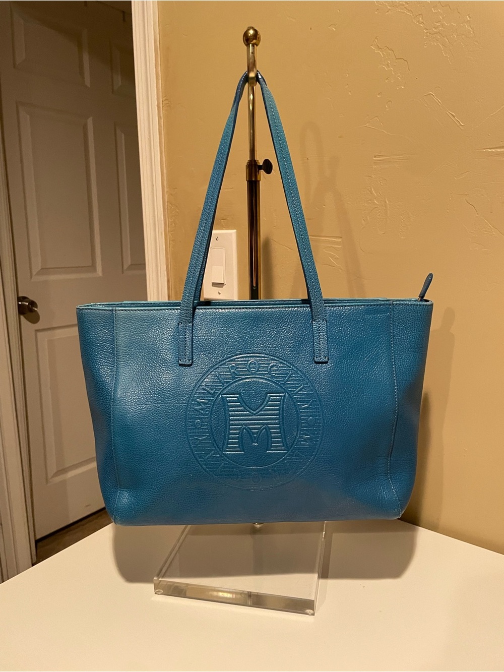 Metro City Blue Leather Tote Bag